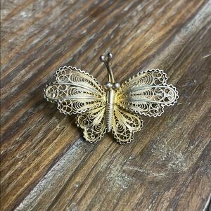 Elegant Gold Butterfly Brooch
